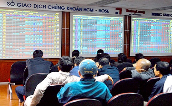 Giao dịch chứng khoán 19/1: Hệ thống tiếp tục 'nghẽn'